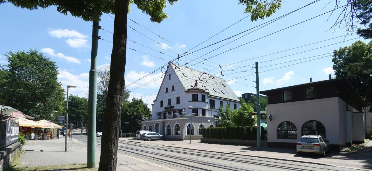Hotel U Jezírka Liberec Exterior foto